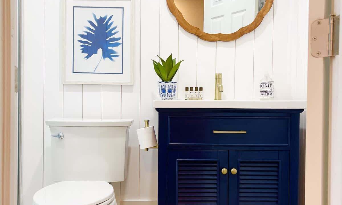Photo of Bathroom in Islamorada