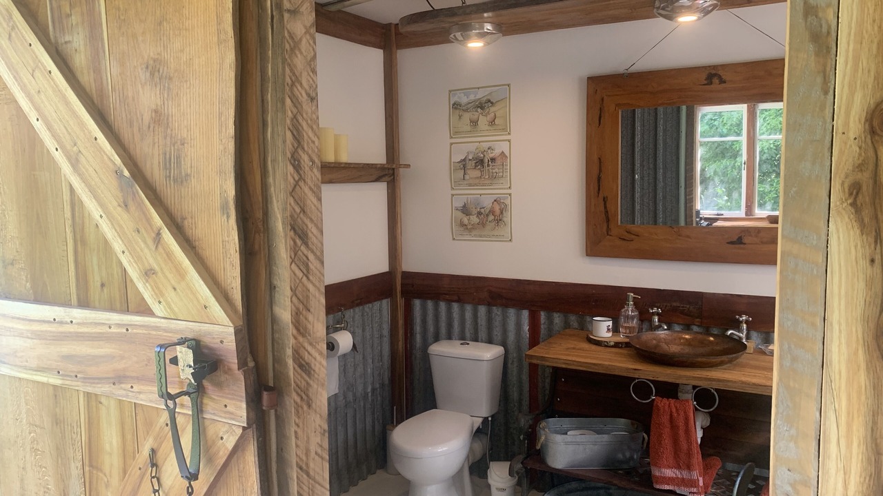 Photo of Bathroom in Rerewhakaaitu