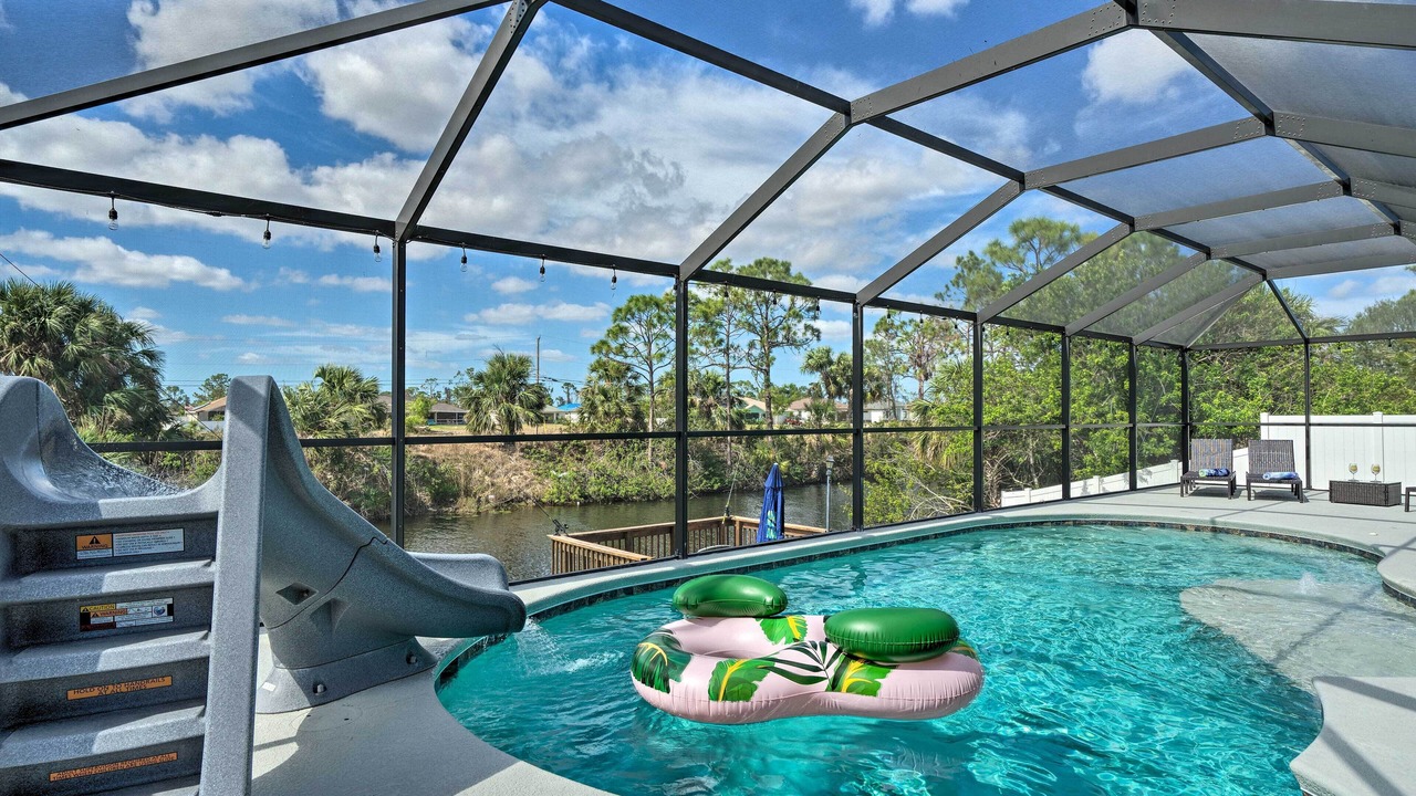 Photo of Outdoor in Jacarandas