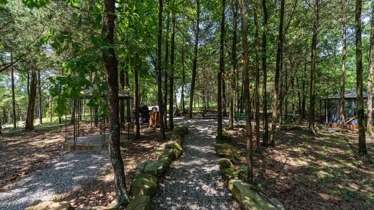 Photo of Outdoor in Alix