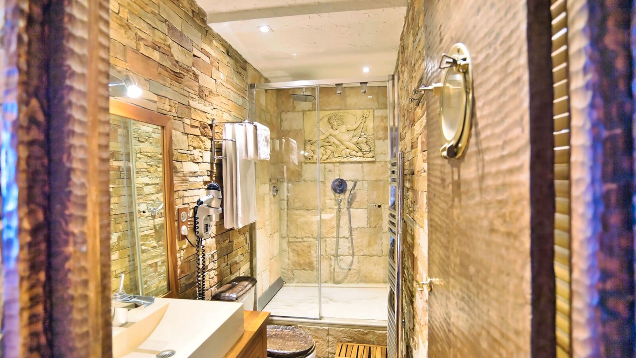 Photo of Bathroom in Banyuls-sur-Mer