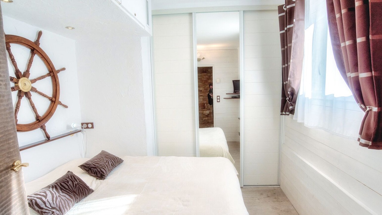 Photo of Bedroom in Banyuls-sur-Mer