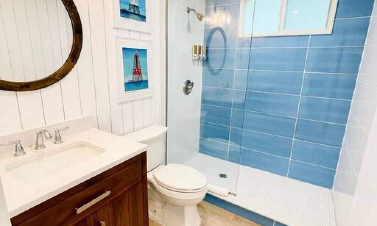 Photo of Bathroom in Islamorada