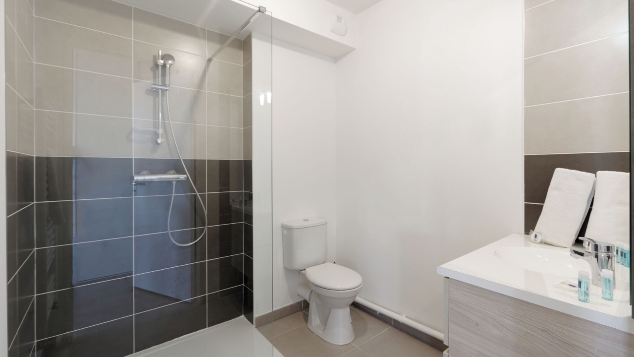 Photo of Bathroom in Les Crottes