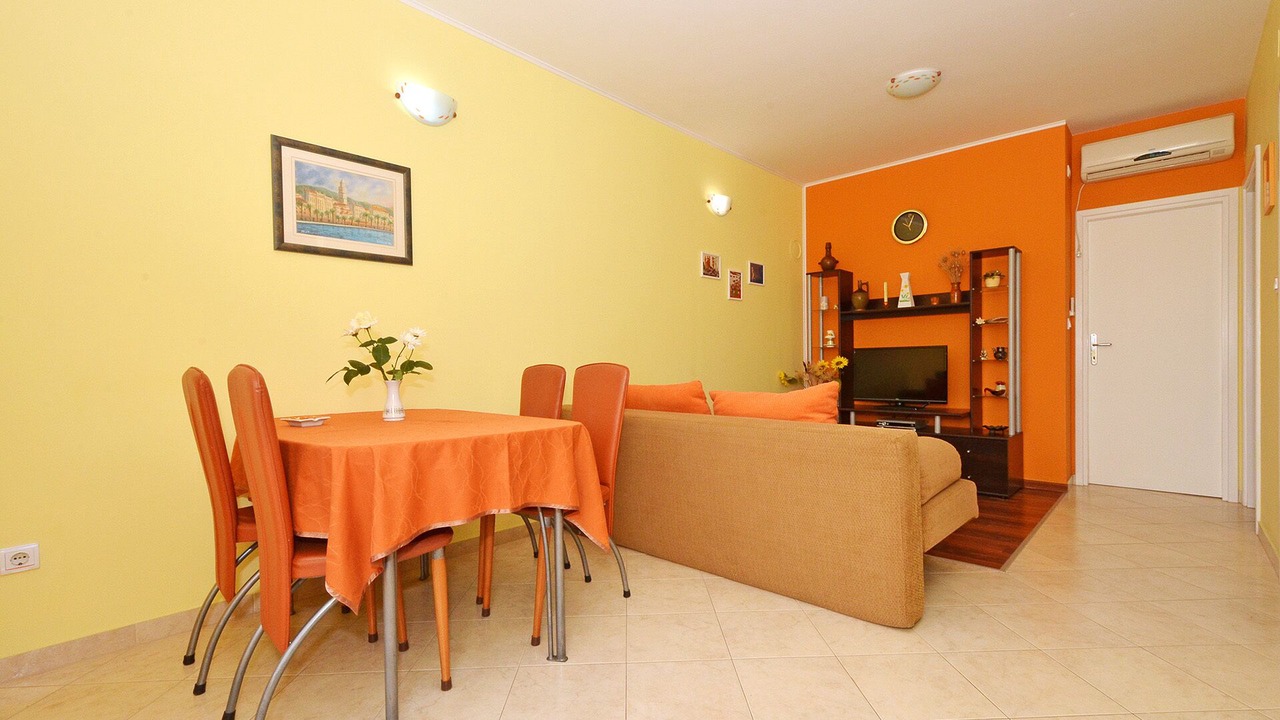Photo of Livingroom in Slatine