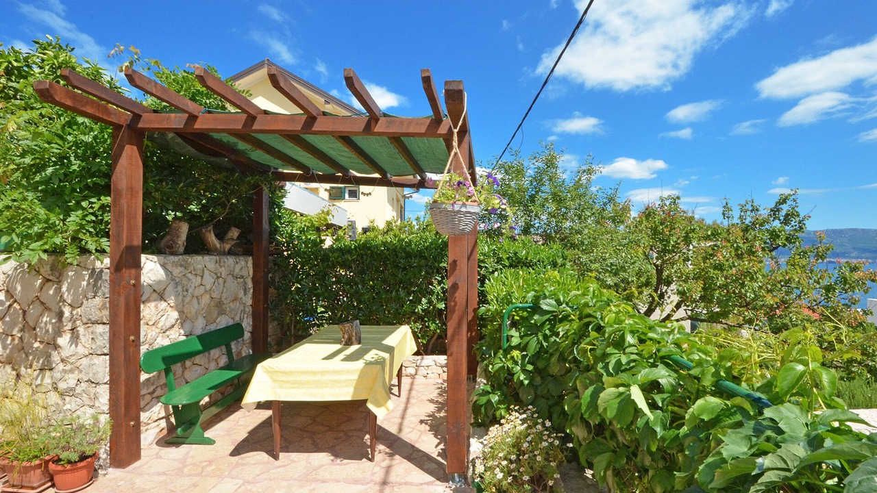 Photo of Outdoor in Slatine
