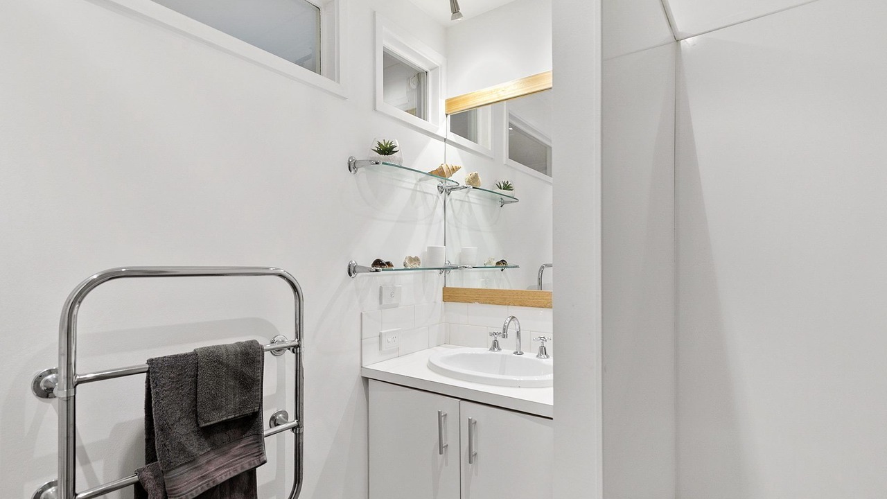 Photo of Bathroom in Torquay