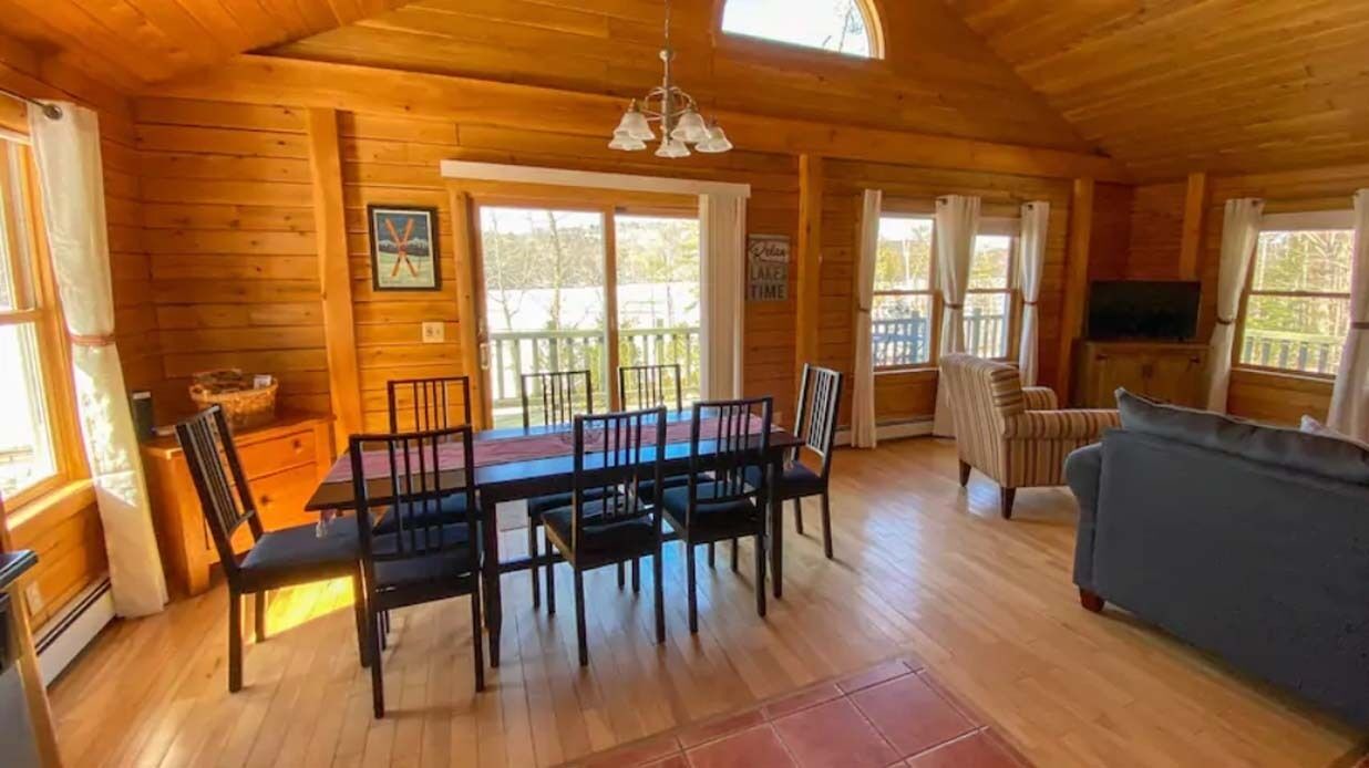 Photo of Livingroom in Harrison