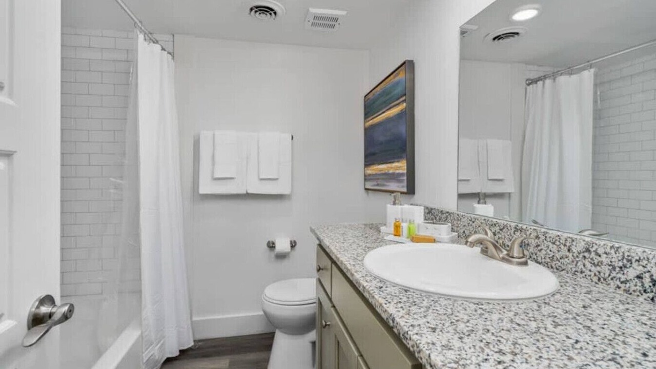Photo of Bathroom in Forest Park