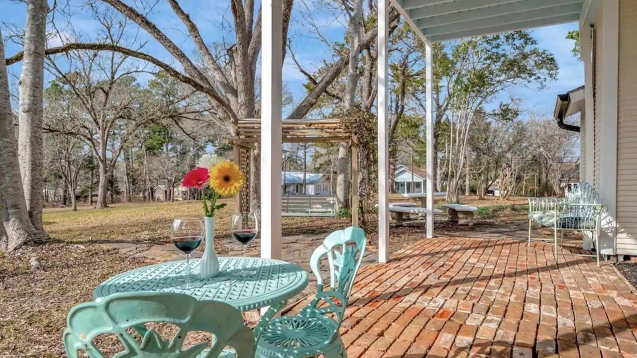 Photo of Outdoor in Hemphill