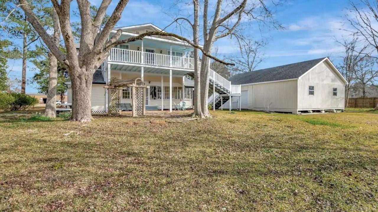 Photo of Outdoor in Hemphill