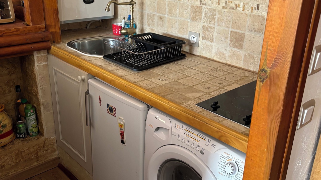 Photo of Kitchen in Greolieres les Neiges