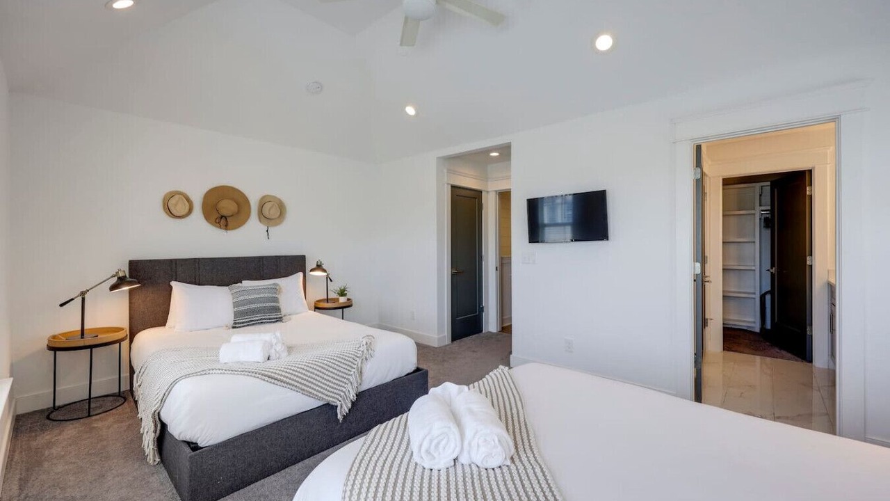 Photo of Bedroom in Charlotte Park