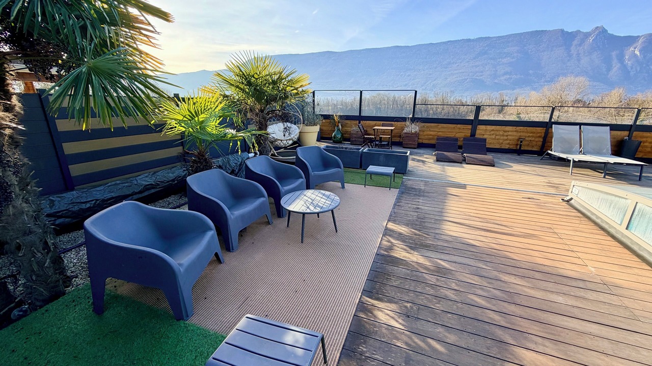 Photo of Patio Balcony in Viviers-du-Lac