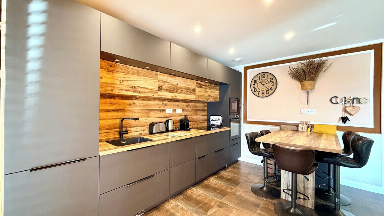 Photo of Kitchen in Viviers-du-Lac