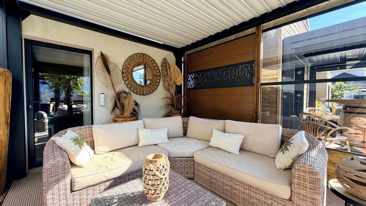 Photo of Livingroom in Viviers-du-Lac