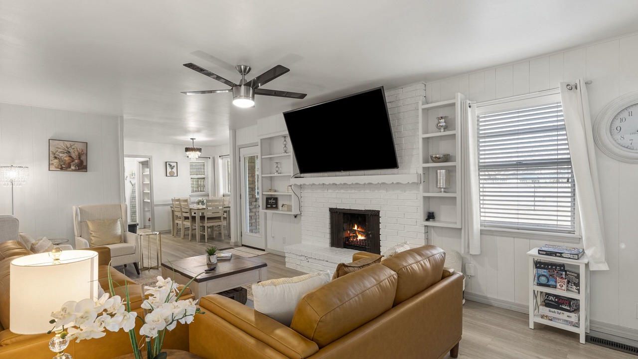 Photo of Livingroom in South Tulsa