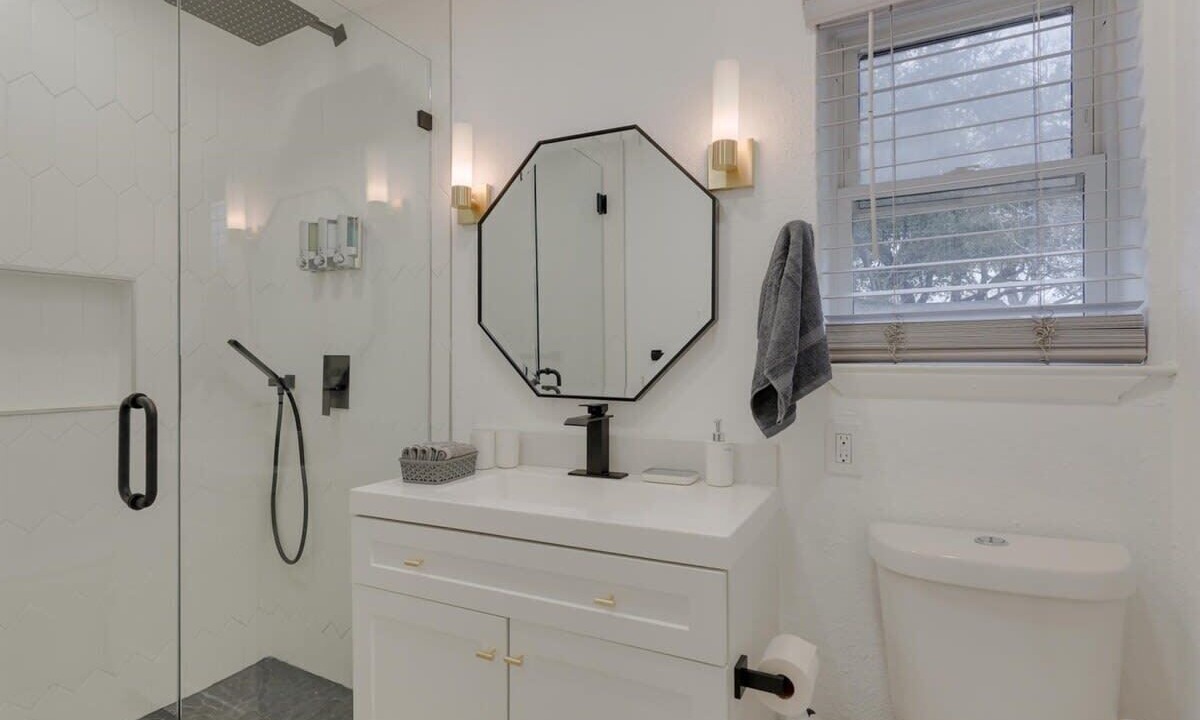 Photo of Bathroom in North Richland Hills
