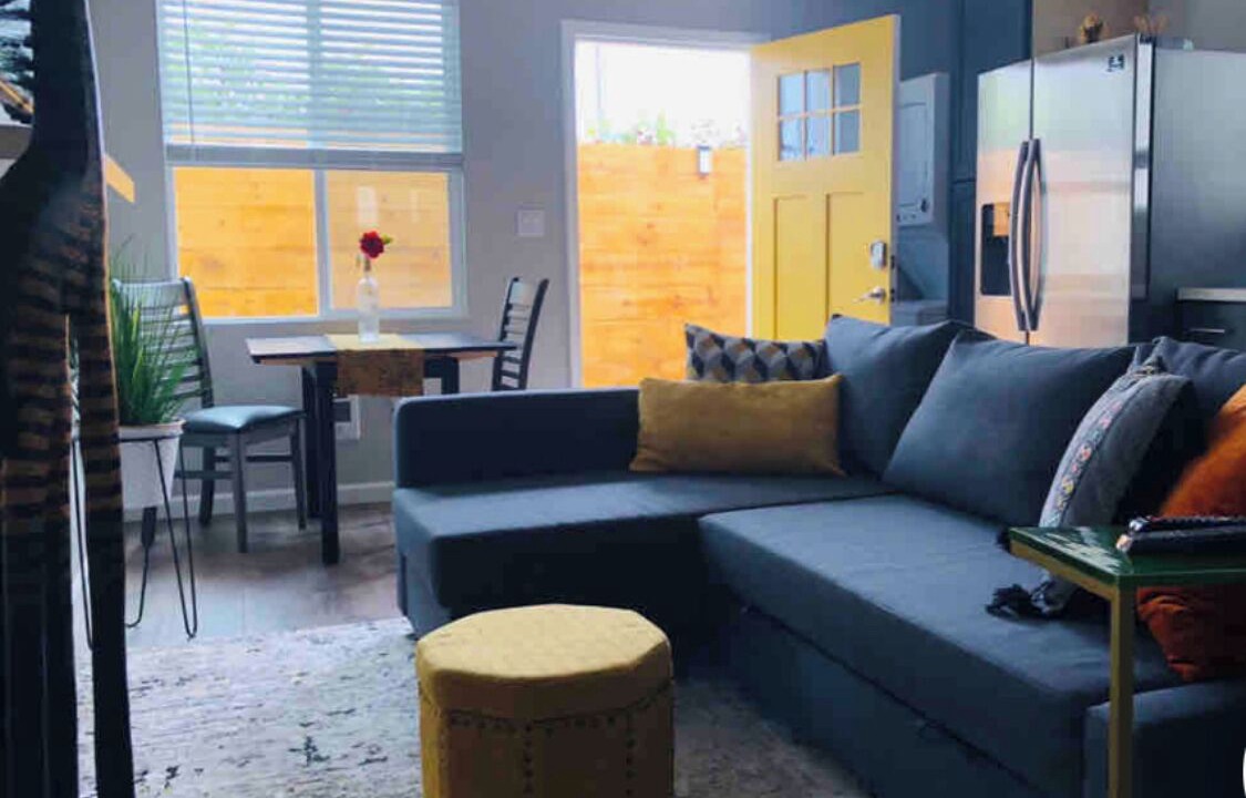 Photo of Livingroom in Maxwell Park