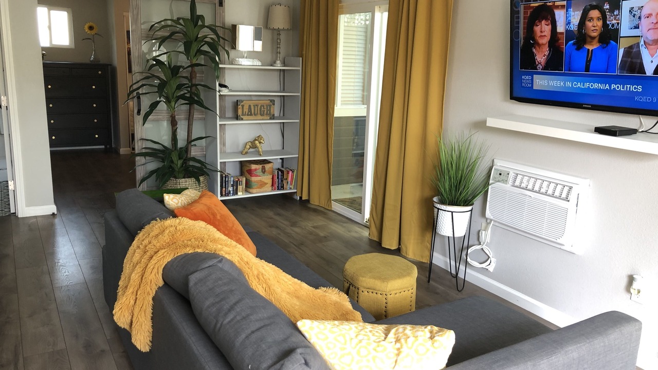 Photo of Livingroom in Maxwell Park