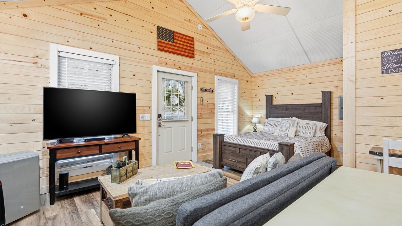 Photo of Bedroom in Altamont