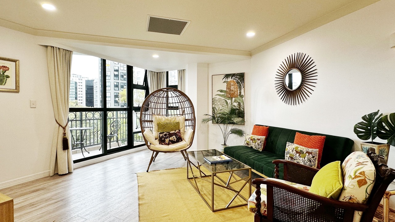 Photo of Livingroom in Newton