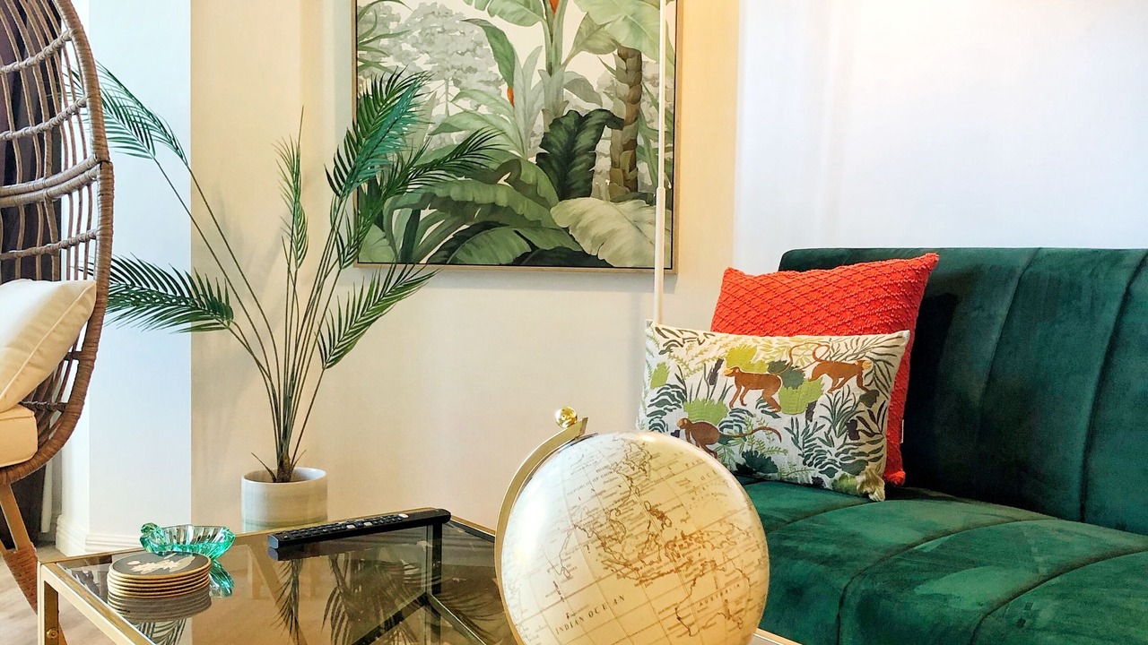 Photo of Livingroom in Newton