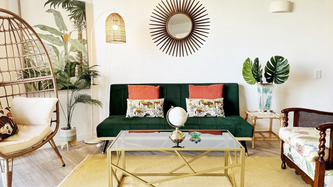 Photo of Livingroom in Newton