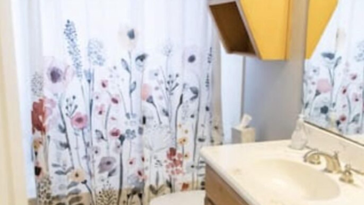 Photo of Bathroom in McLennan County