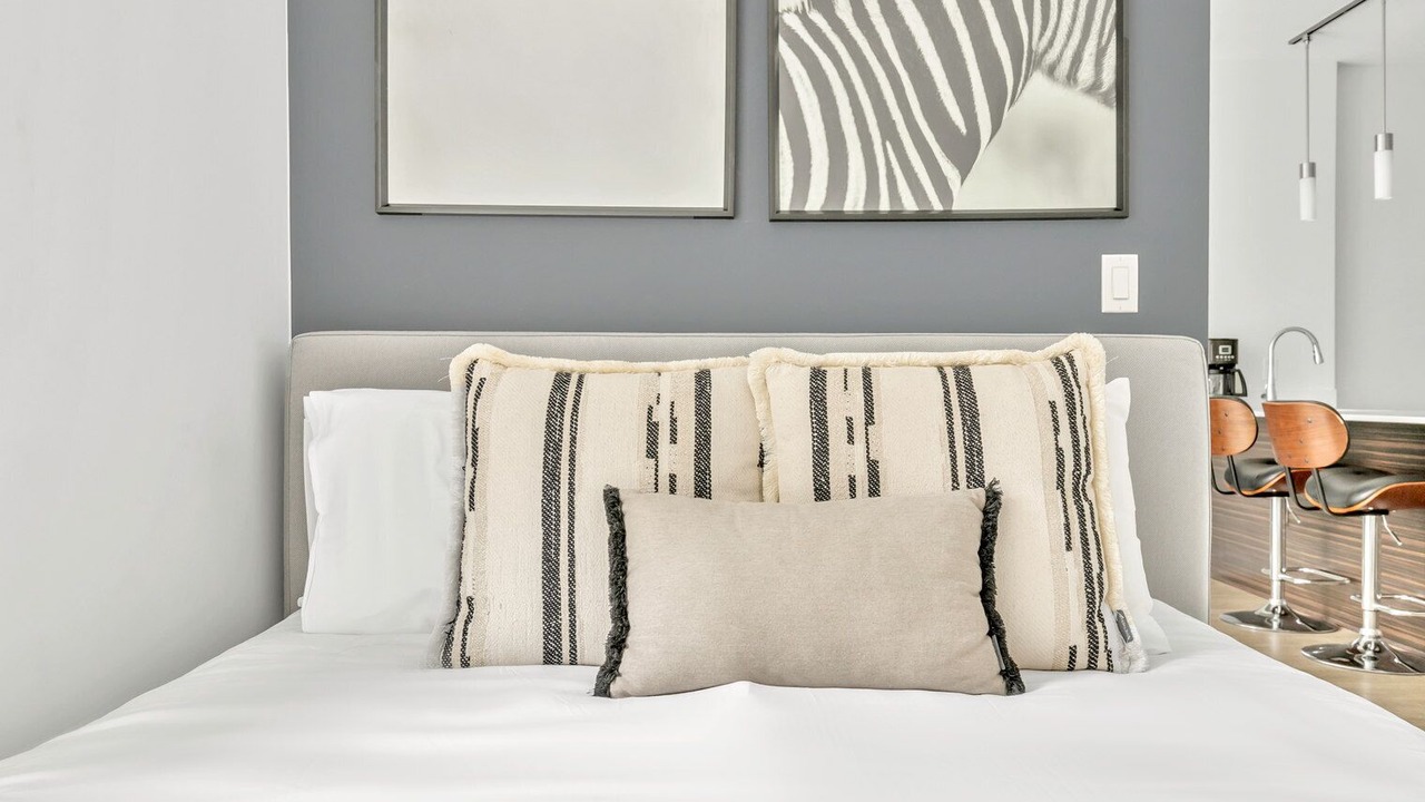 Photo of Bedroom in Downtown Chicago