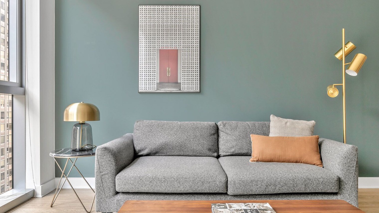Photo of Livingroom in Downtown Chicago