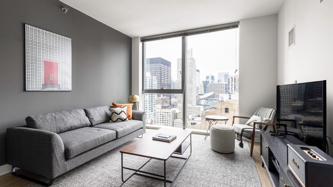 Photo of Livingroom in Downtown Chicago