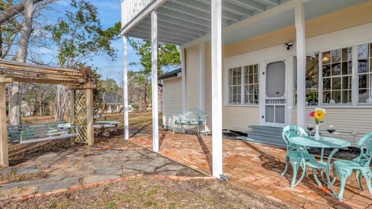 Photo of Outdoor in Hemphill