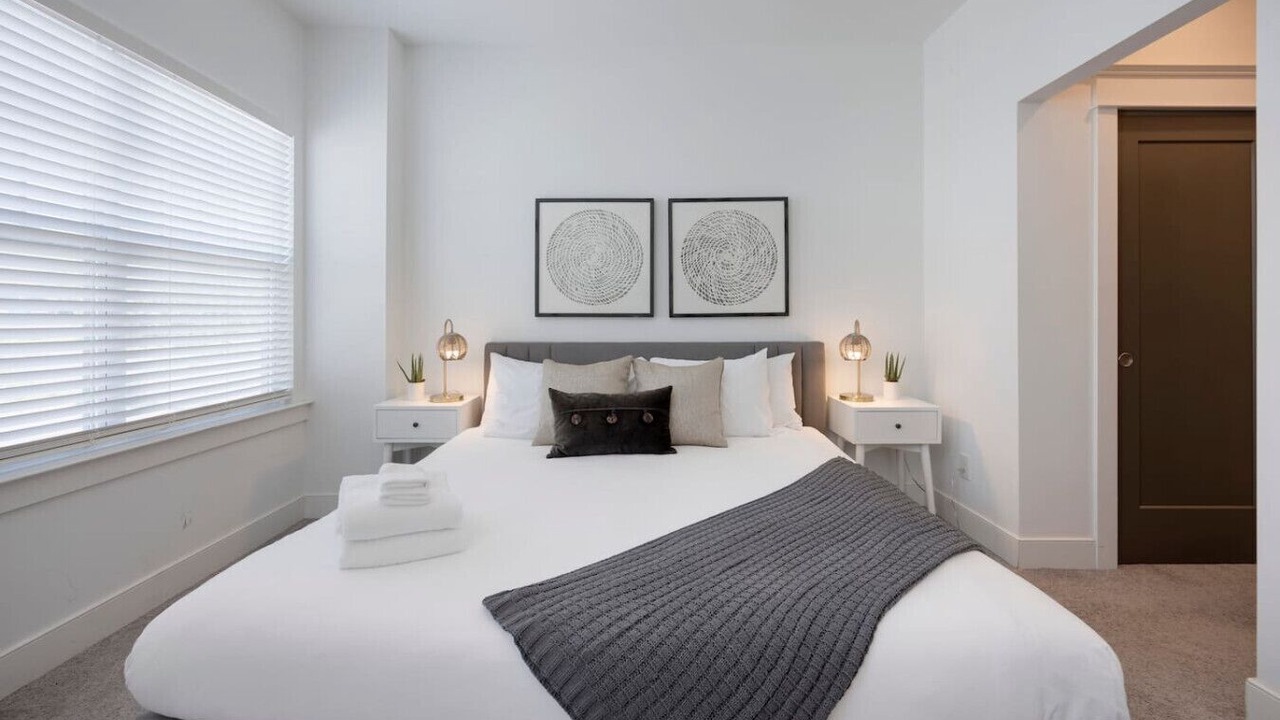 Photo of Bedroom in Charlotte Park