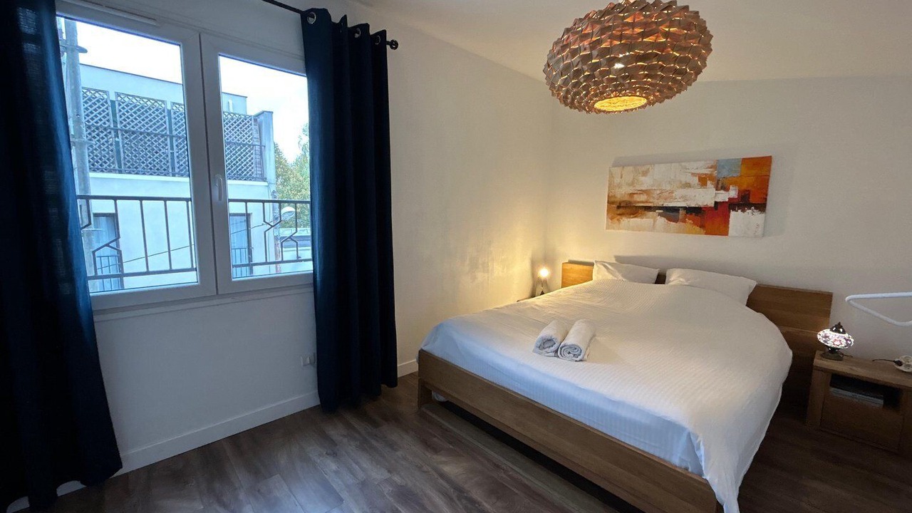 Photo of Bedroom in Vanves