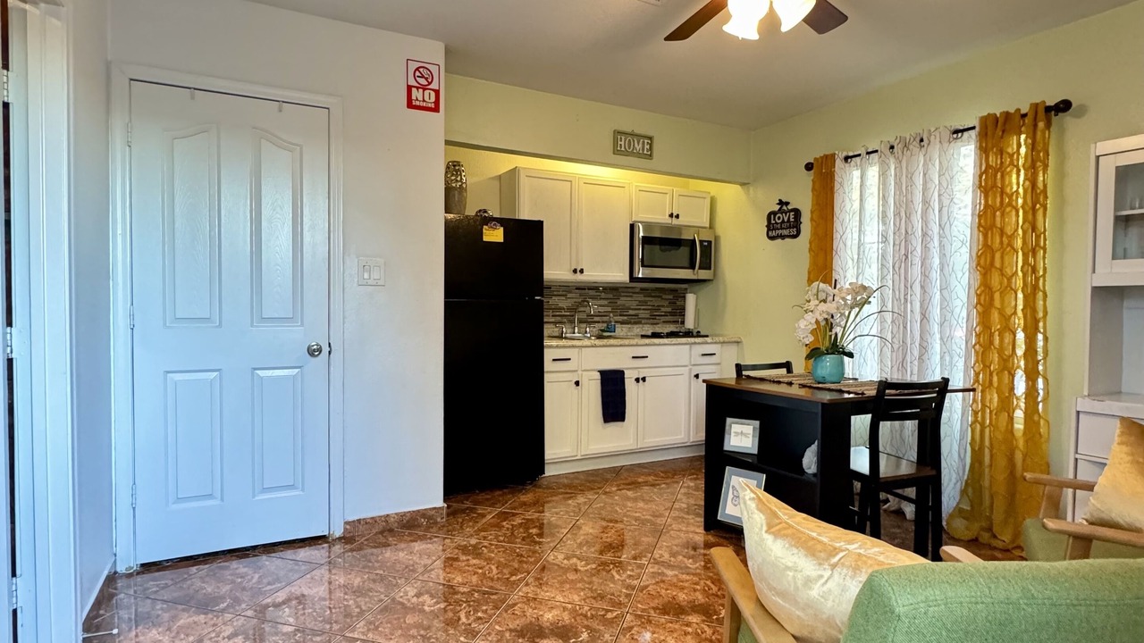 Photo of Livingroom in Chinatown