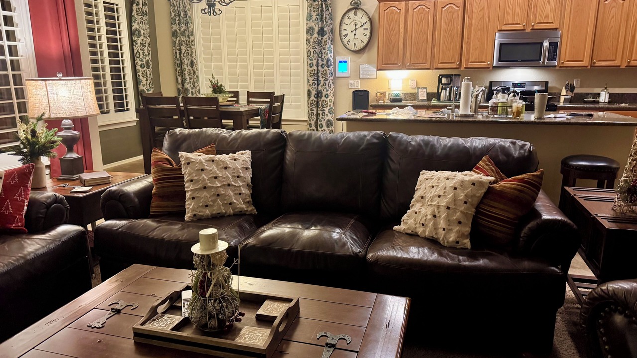 Photo of Livingroom in Estrella Mountain Ranch