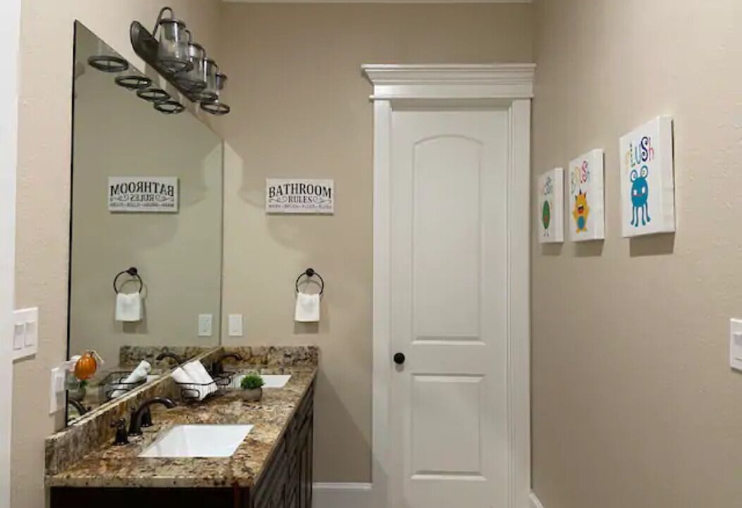 Photo of Bathroom in Hempstead