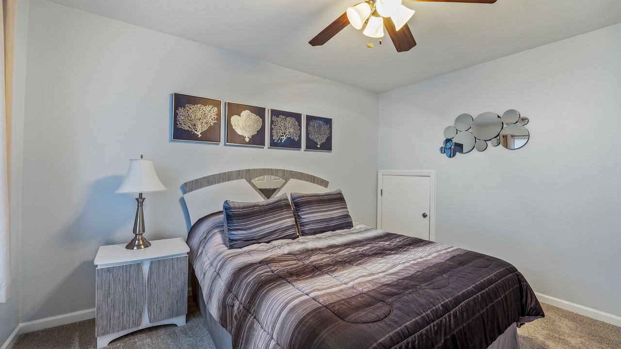 Photo of Bedroom in Sunrise Beach