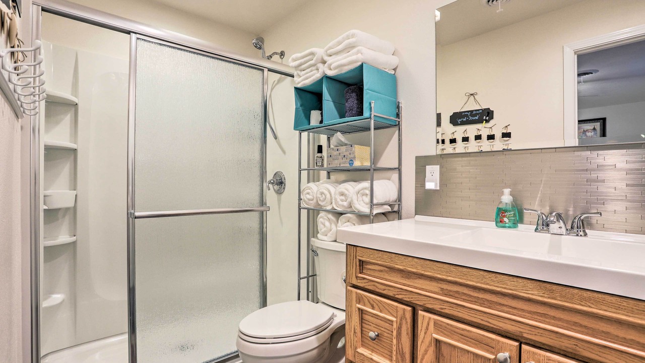 Photo of Bathroom in Lonergan