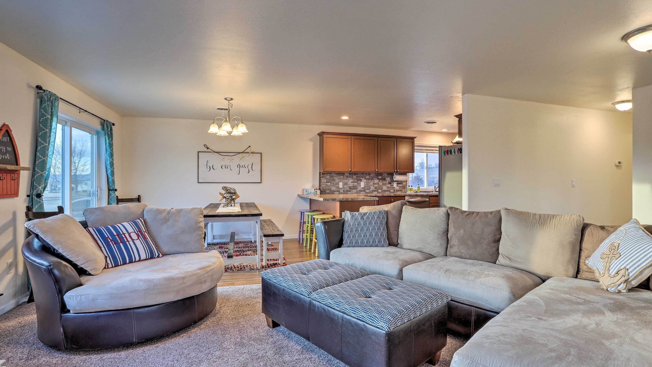 Photo of Livingroom in Lonergan