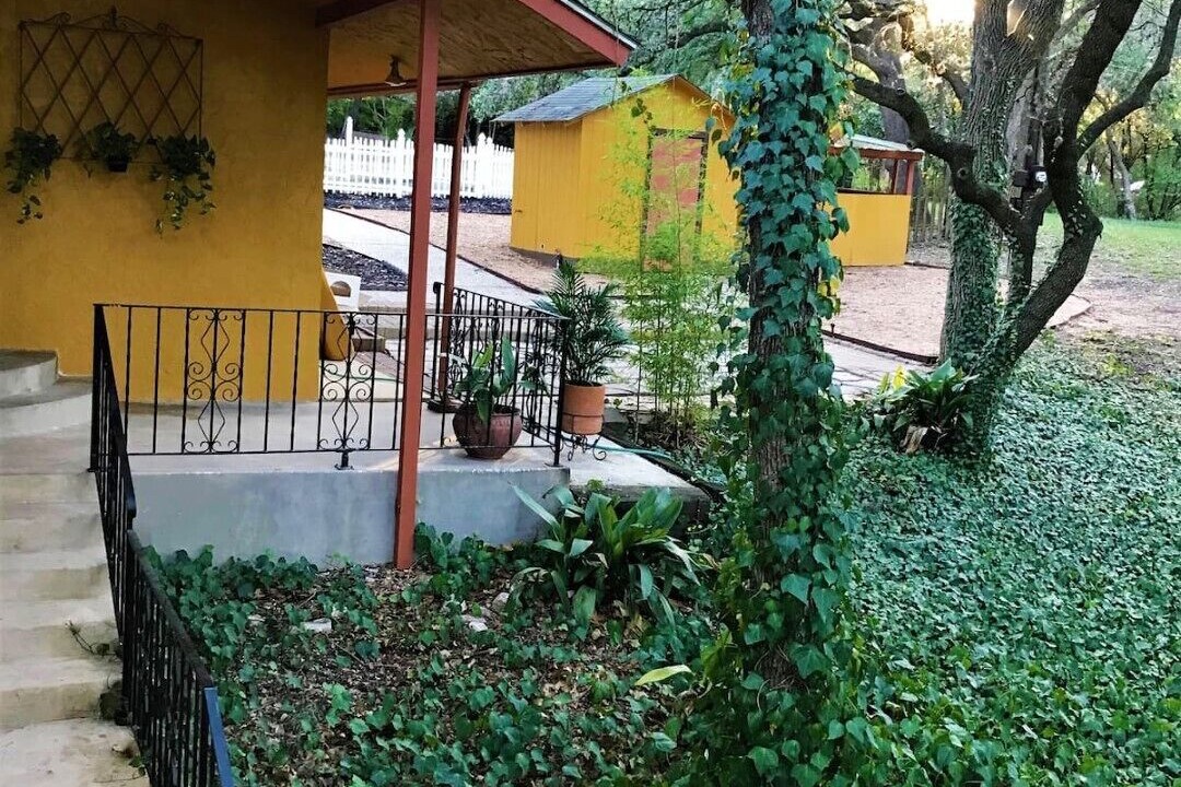 Photo of Outdoor in Helotes