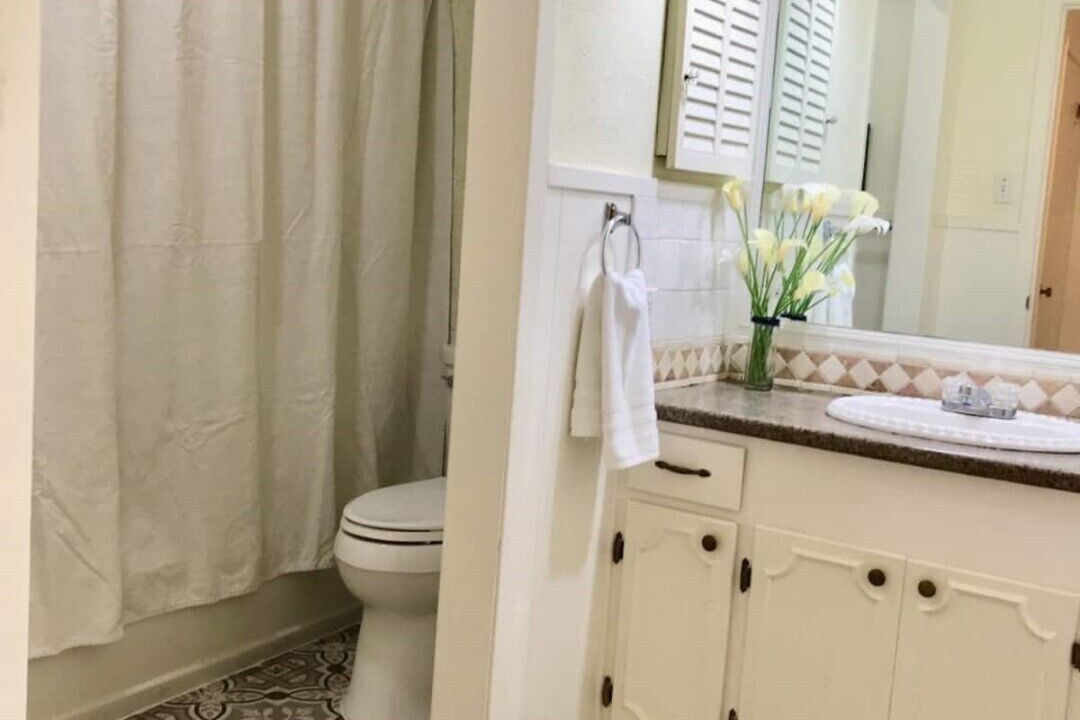 Photo of Bathroom in Helotes