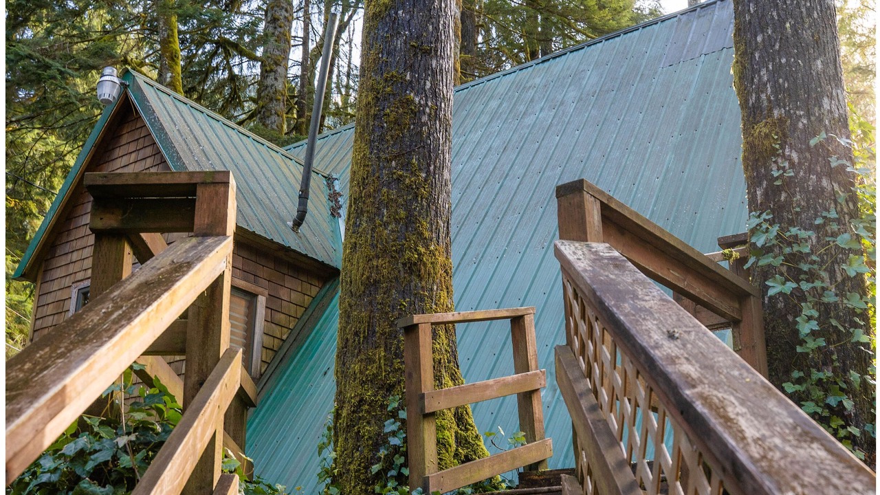 Photo of Outdoor in Gold Bar