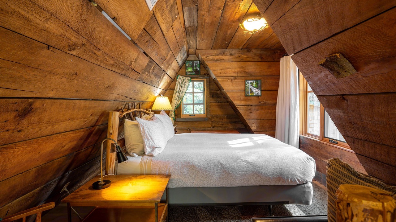 Photo of Bedroom in Gold Bar