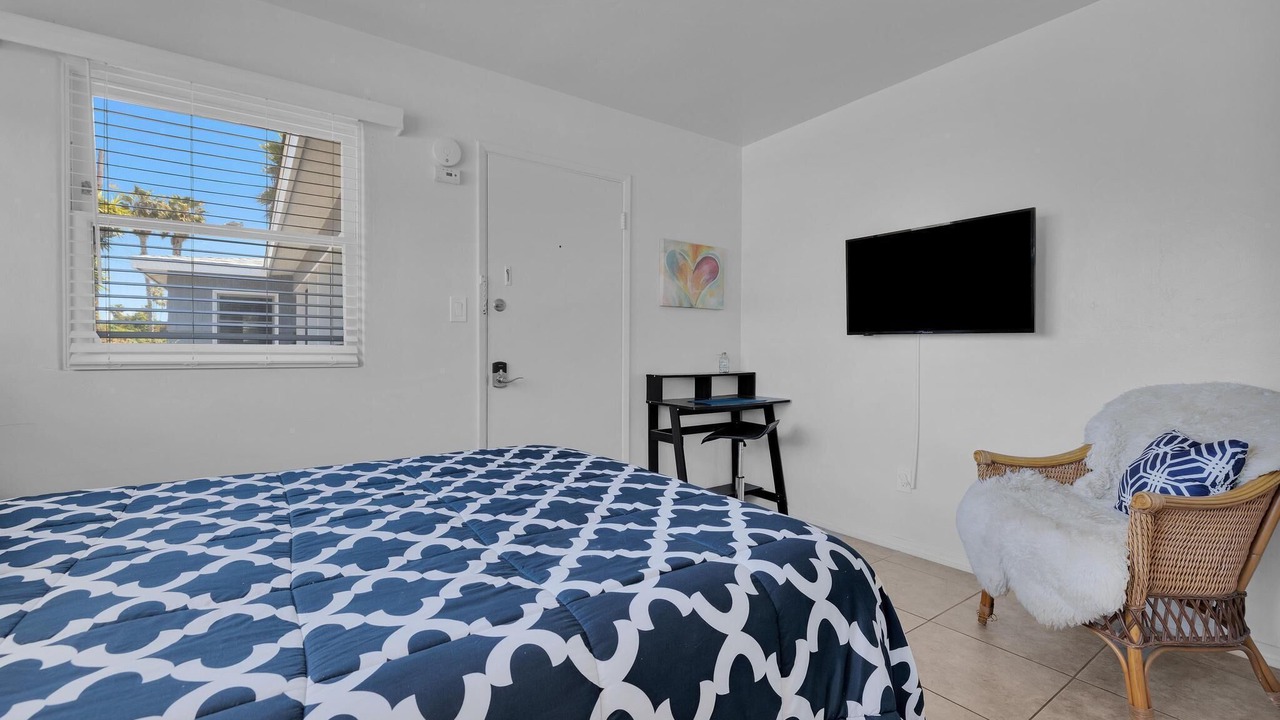 Photo of Bedroom in Pacific Beach