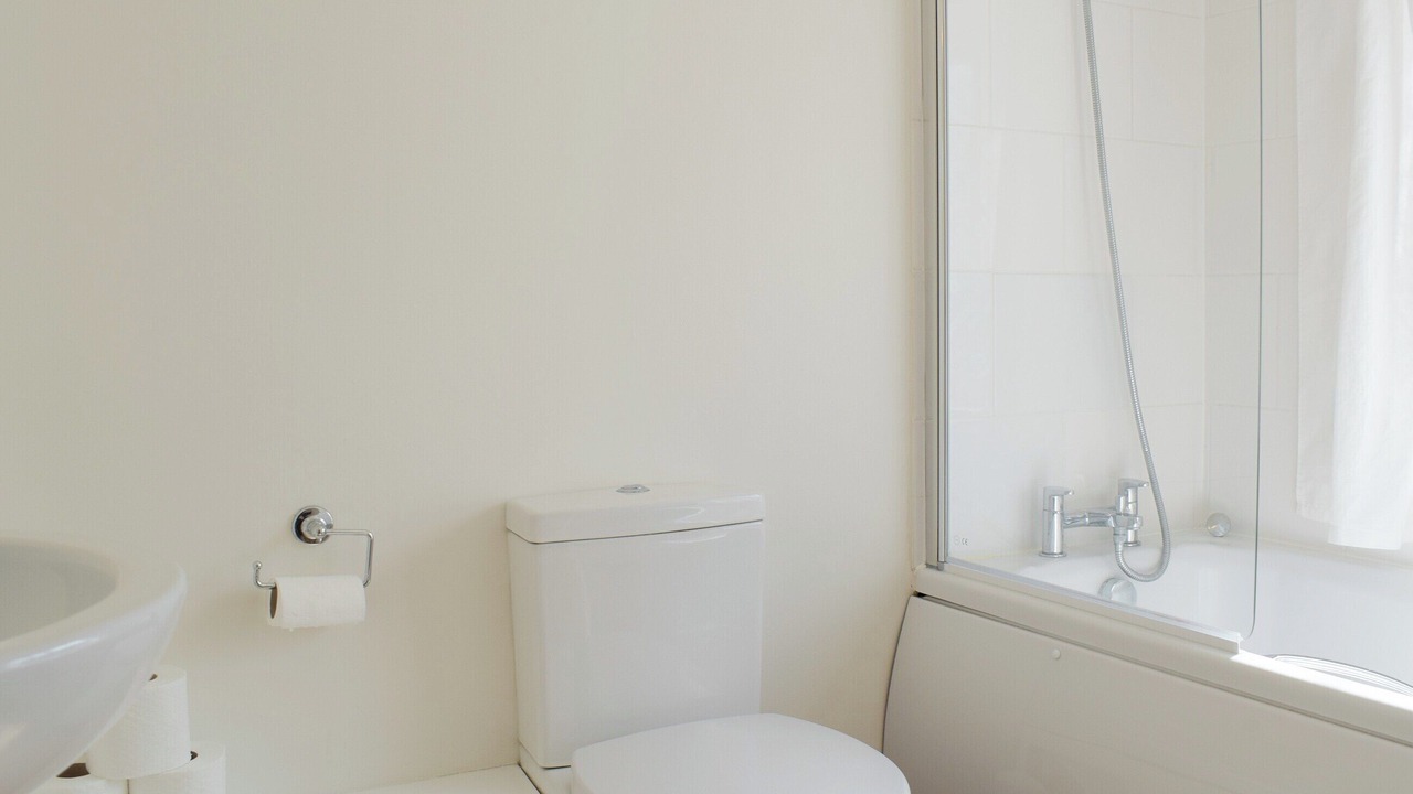 Photo of Bathroom in Moreton