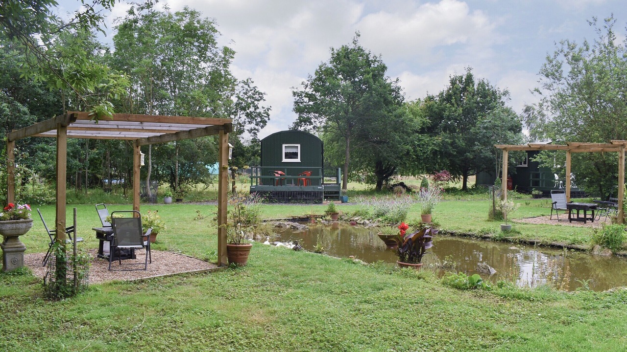 Photo of Outdoor in Five Oak Green