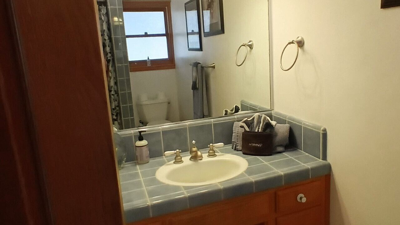 Photo of Bathroom in Tehachapi