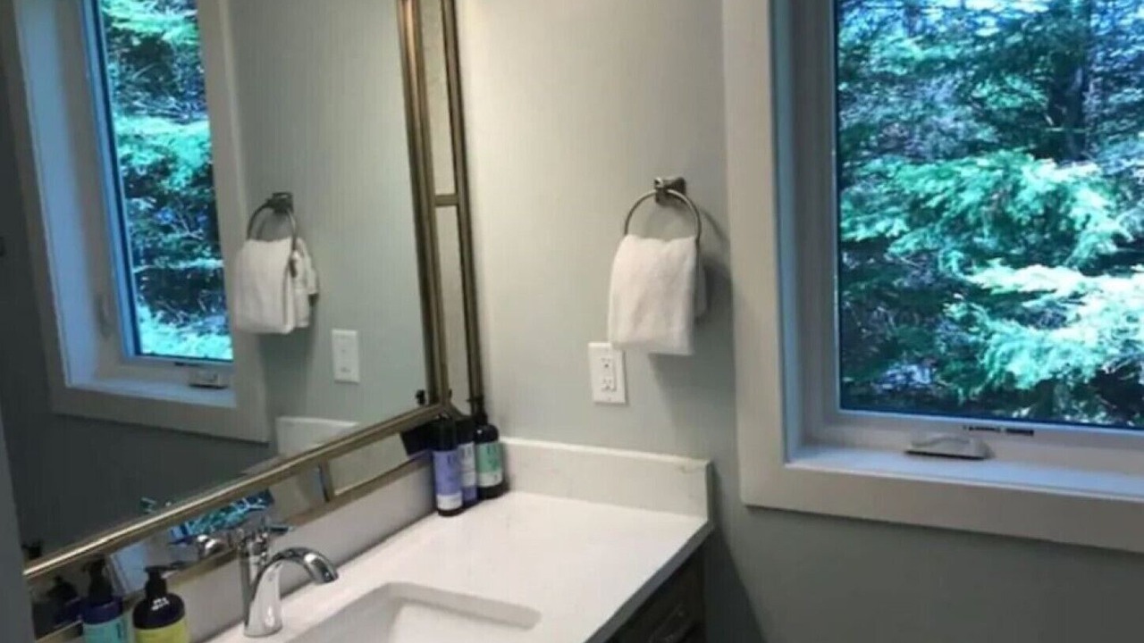 Photo of Bathroom in Croftville